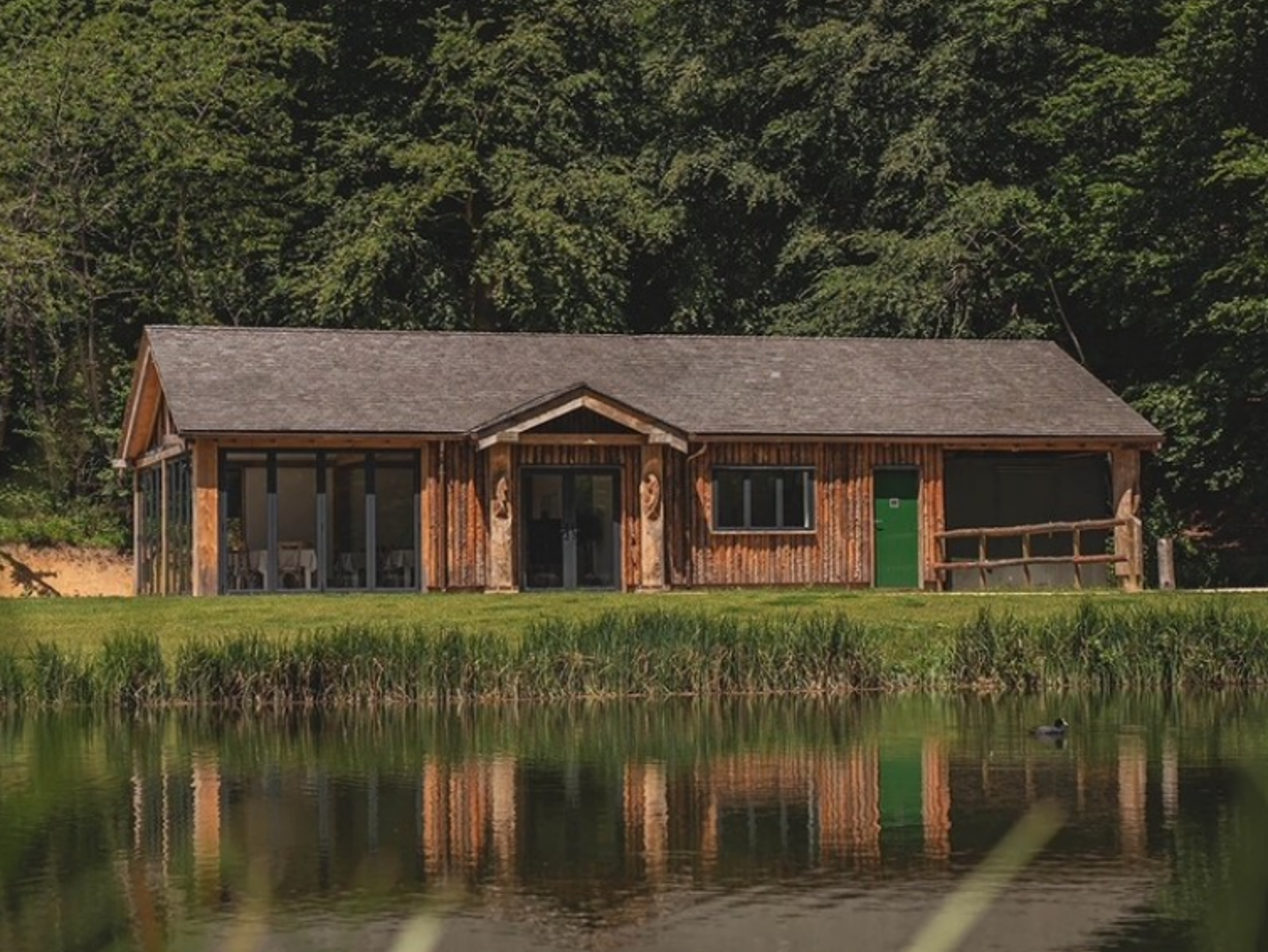 Smokery lodge